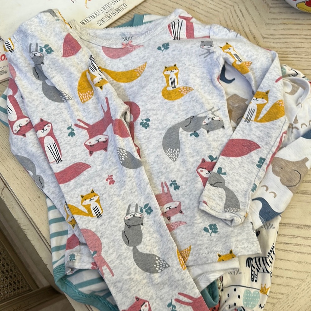 Just one you - Carters - Two Piece Fox PJ’s. Size 4T. Long sleeve and long pants